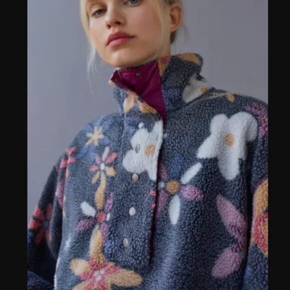 BDG Urban Outfitters Alpine Popover Sweatshirt Floral Fleece Sweater Small - Picture 2 of 9